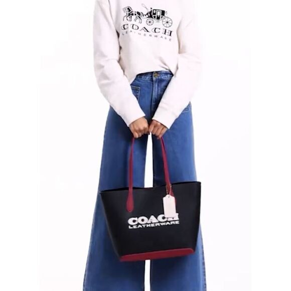 🔥NWT! Coach CE734 Kia Tote Handbag Colorblock Msrp:$250.00 - Picture 7 of 10